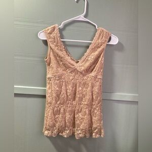 Lace V-Neck Sleeveless Cream Top